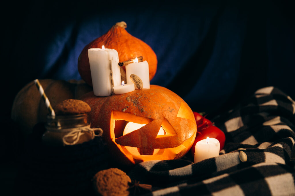 🎃 Halloween Home Décor Tips: Spooky, Stylish & Simple Thumbnail